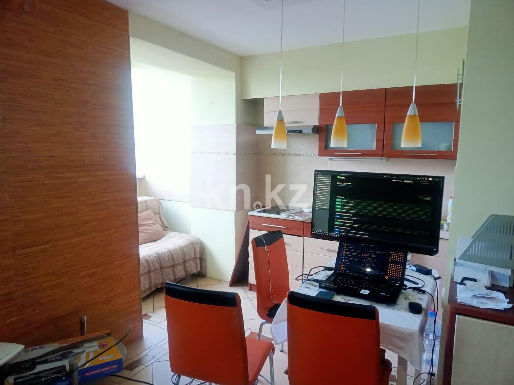 Продажа 1-комнатной квартиры, 30 м², ул. Крылова, дом  48 - Продажа  однокомнатных квартир в Караганде фото 4 из 14