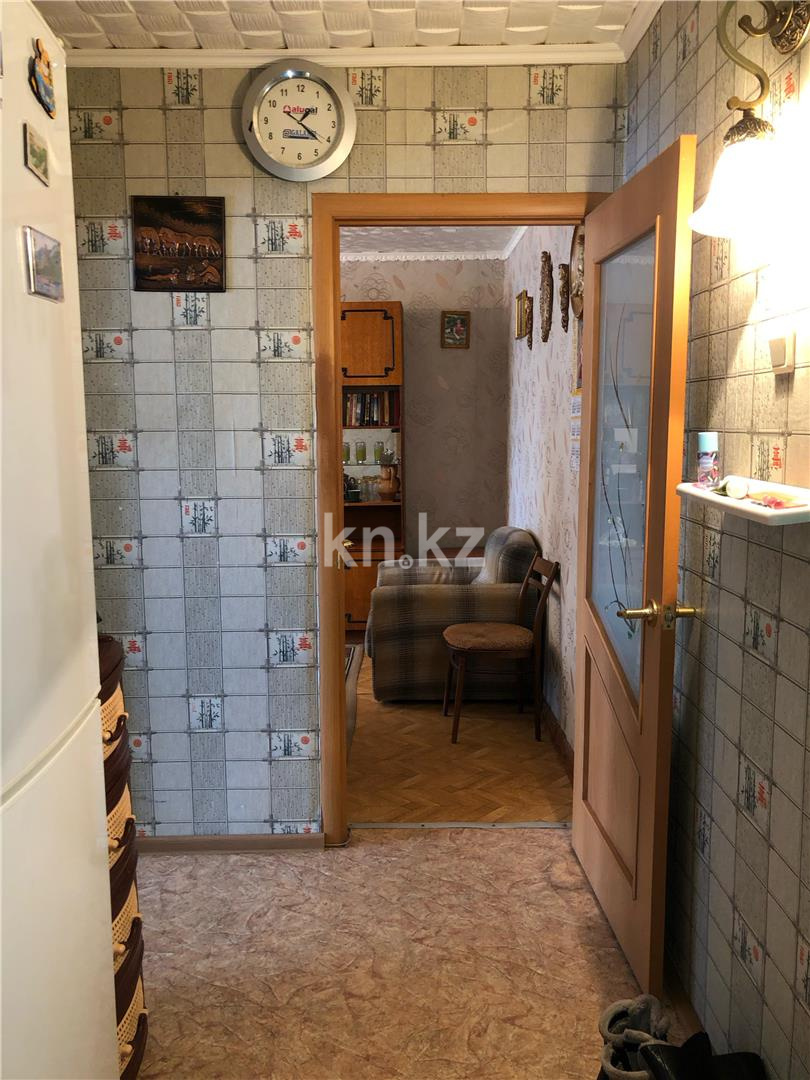 Продажа 3-комнатной квартиры, 56 м², ул. Алиханова в Караганде - фото 9