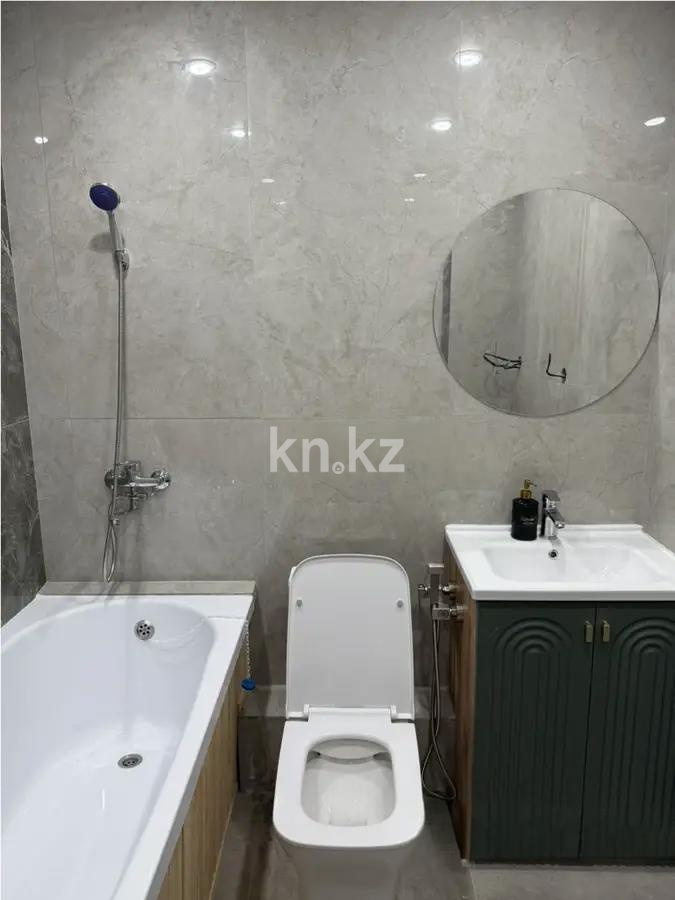 Продажа 1-комнатной квартиры, 35 м², ул. Е-915, дом  9 в Астане