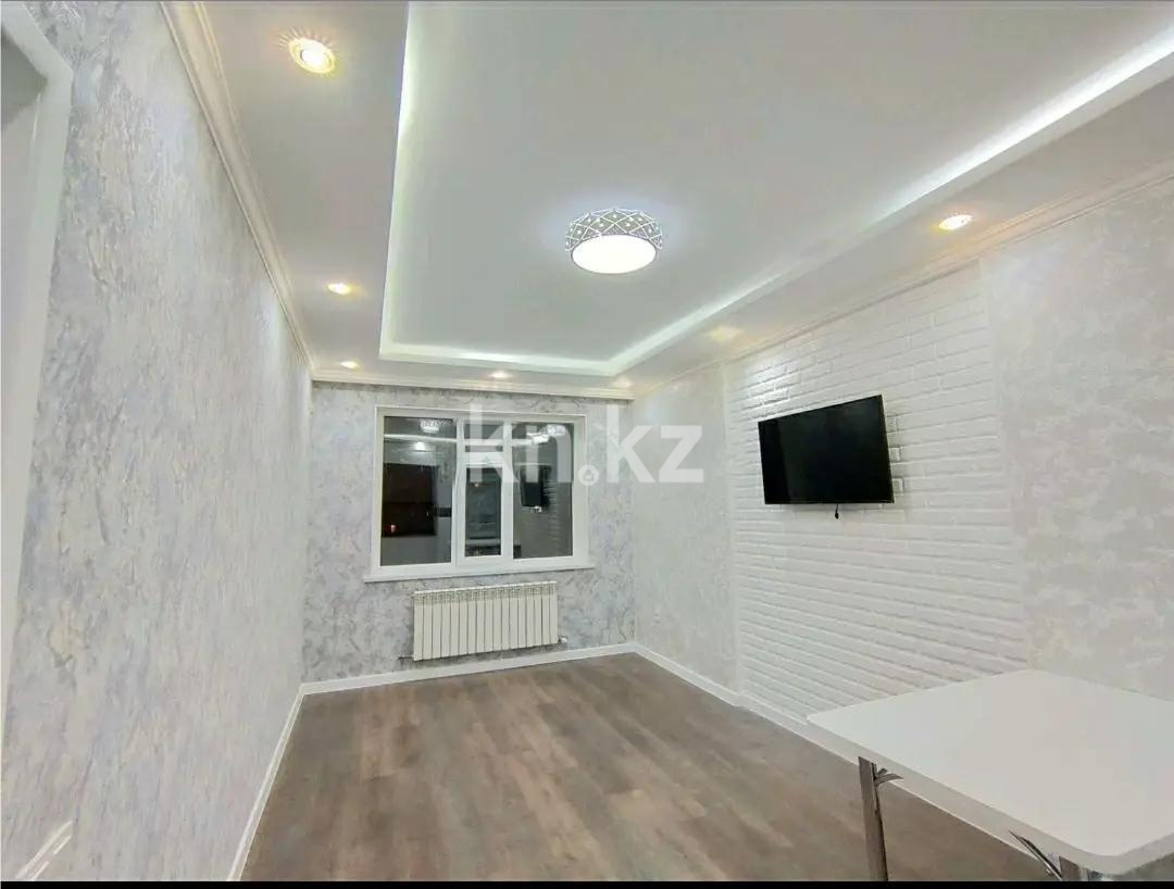 Продажа 1-комнатной квартиры, 37.4 м², пр. Кошкарбаева, дом  27 - Продажа квартир в Казахстане фото 1 из 4