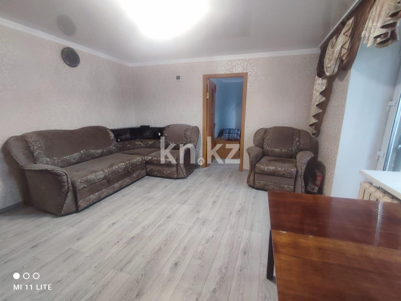 Продажа 3-комнатной квартиры, 57 м², ул. 6-й мик-н в Темиртау - фото 2