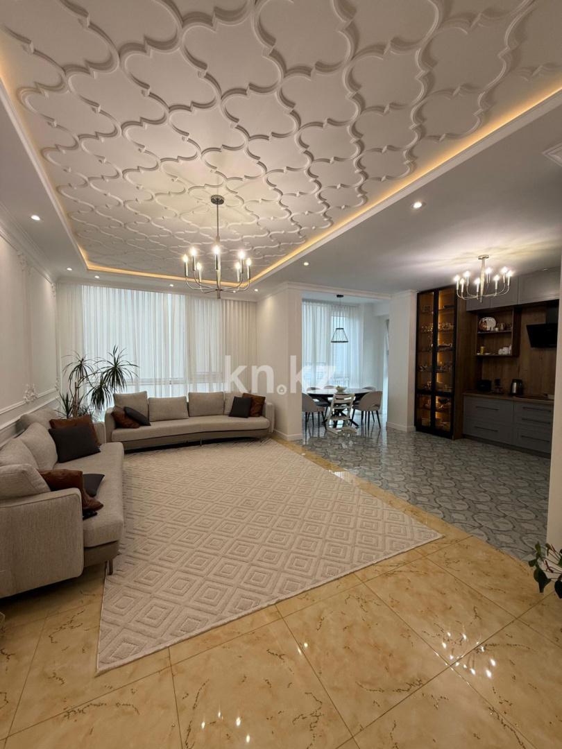 Продажа 4-комнатной квартиры, 126 м², ул. Сыганак, дом  17е - Продажа  четырехкомнатных квартир в новостройках Астаны фото 2 из 18