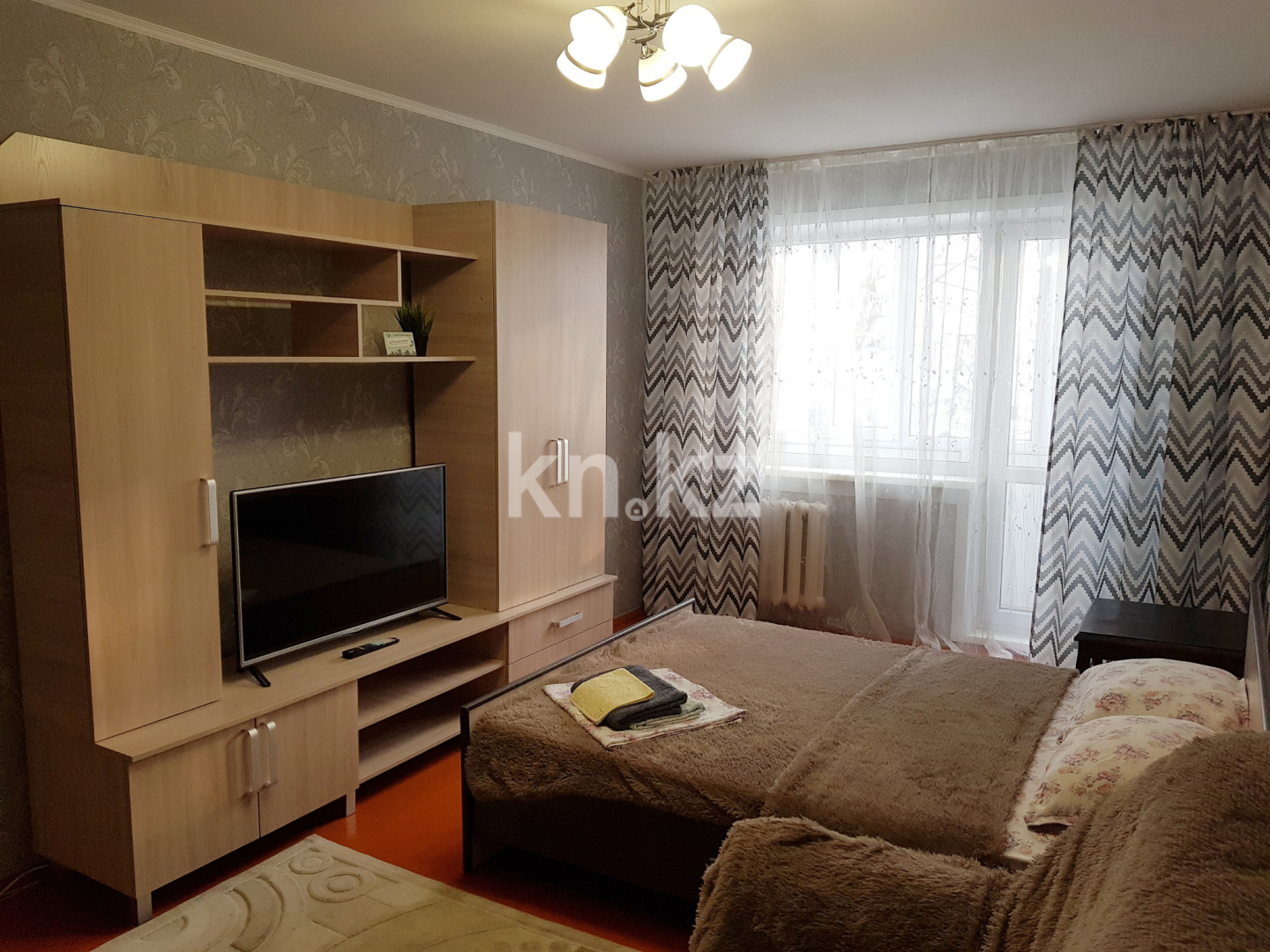 Аренда 1-комнатной квартиры посуточно, 36 м², Баян батыра, дом  6 - Аренда жилой и коммерческой недвижимости в Павлодаре фото 1 из 8