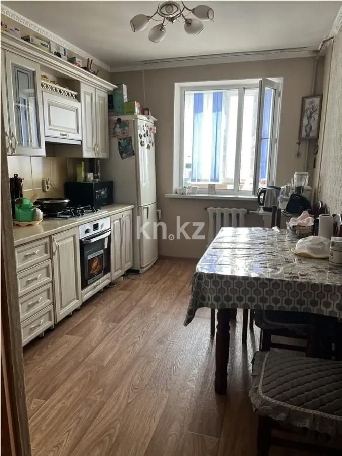 Продажа 3-комнатной квартиры, 69 м², ул. 9-й мкр., дом  79 в Темиртау - фото 4