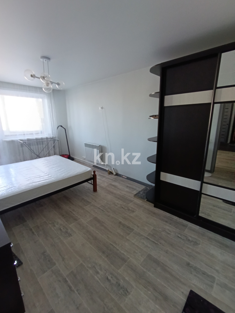 Аренда 2-комнатной квартиры, 52 м² - Аренда двухкомнатных квартир помесячно в Караганде фото 8 из 14