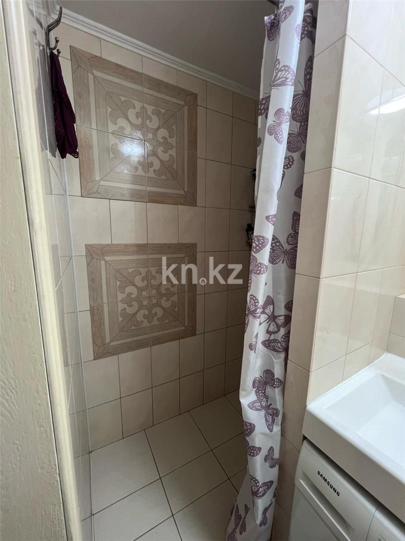 Продажа 3-комнатной квартиры, 68 м², пр. Шахтеров, дом  31 в Караганде - фото 13