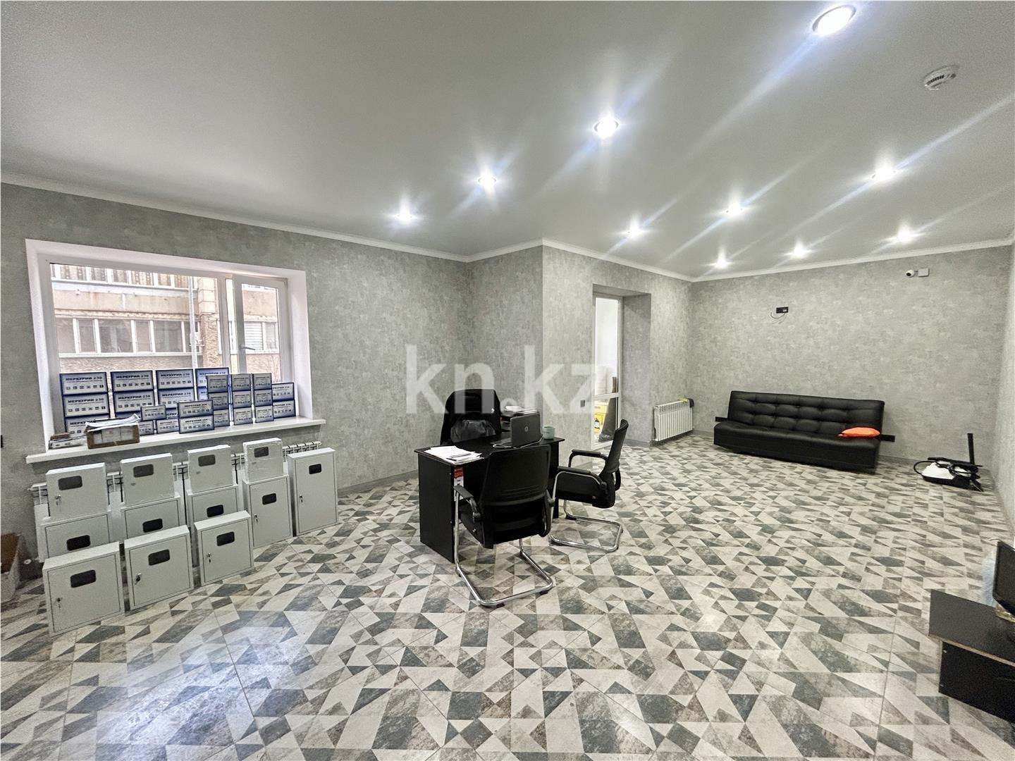 Продажа 1-комнатной квартиры, 44 м² - Продажа квартир в Караганде - страница 3 фото 2 из 13