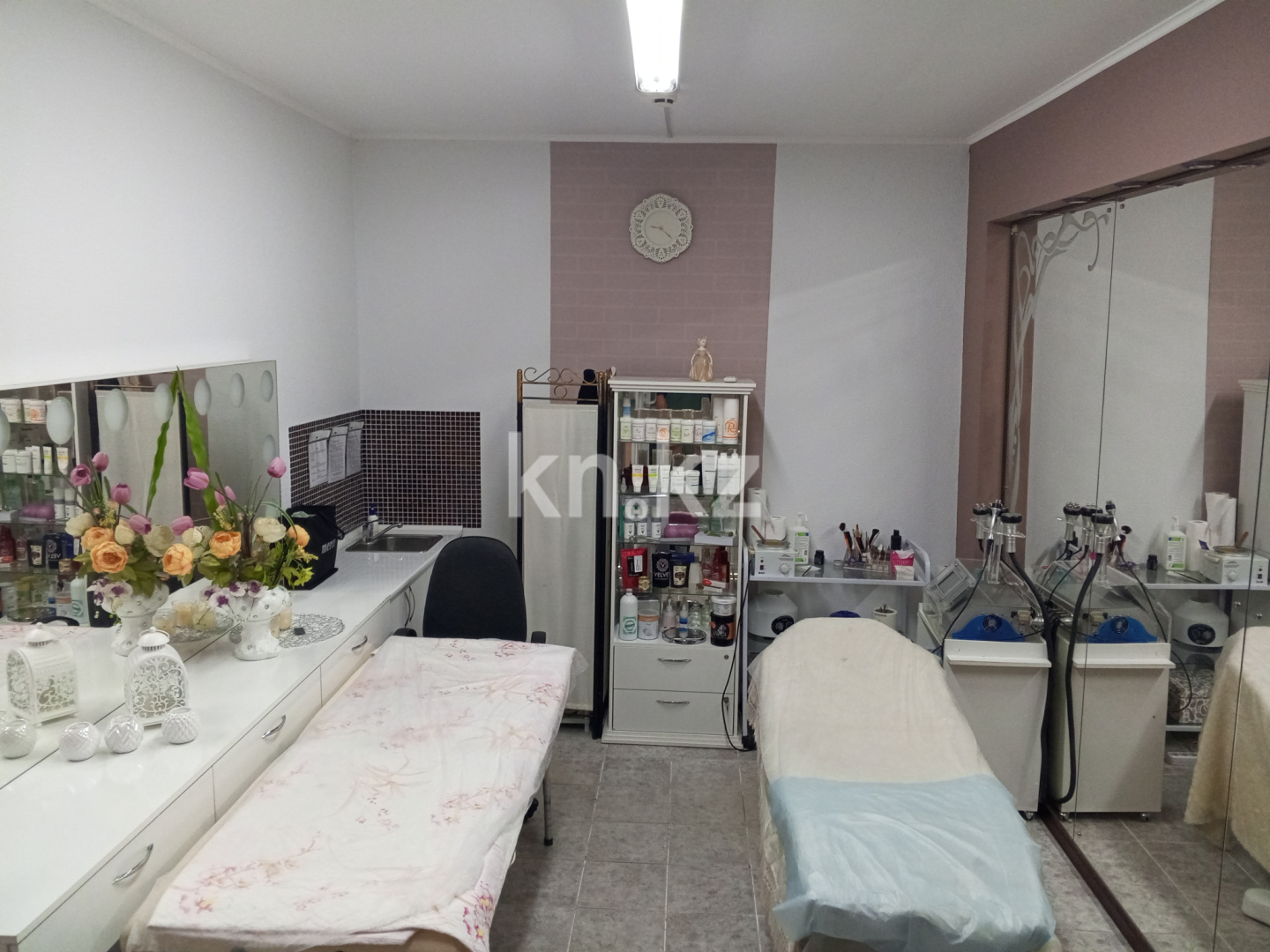 Продажа , 60 м², ул. Победы, дом  60 - Продажа квартир в Костанае фото 1 из 9