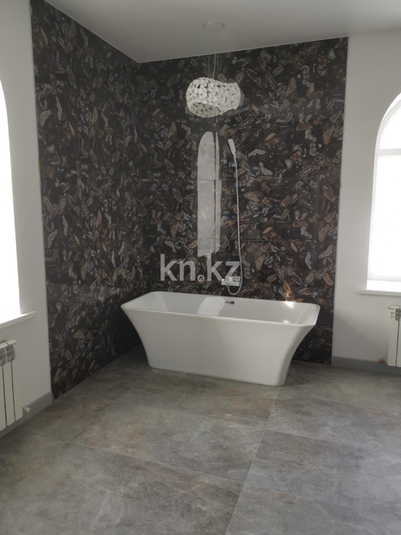 Продажа дома, 572 м², ул. Университетская, дом  42 в Караганде - фото 11