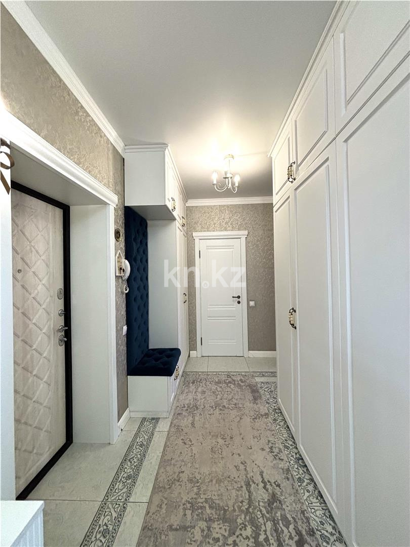 Продажа 3-комнатной квартиры, 95 м², пр. Сейфуллина, дом  10/1 в Караганде - фото 11