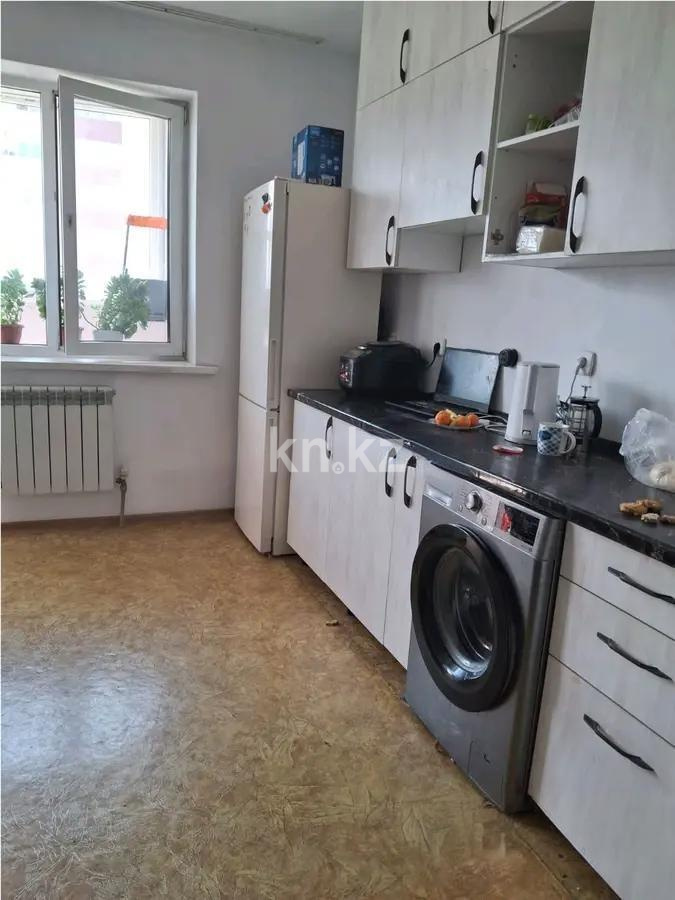 Продажа 1-комнатной квартиры, 47 м², ул. Жандосова, дом  150а в Алматы - фото 2