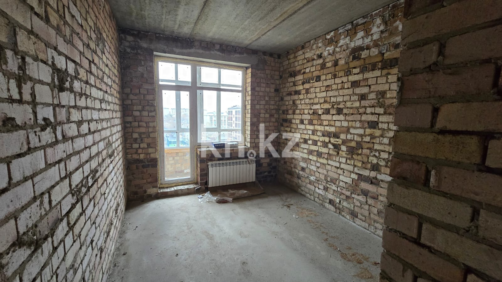 Продажа 1-комнатной квартиры, 40 м², ул. Муканова - Продажа однокомнатных квартир в Караганде на Юго-Востоке фото 1 из 2