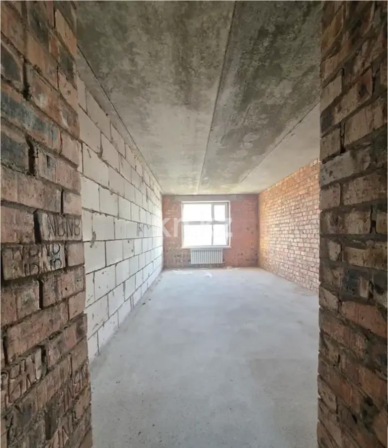 Продажа 2-комнатной квартиры, 62 м², ул. Сарытогай, дом  13 стр в Астане