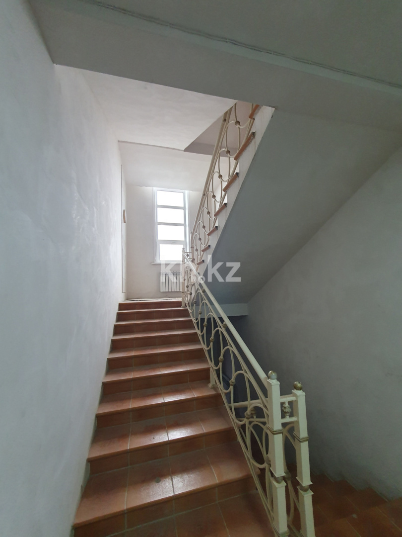 Продажа 2-комнатной квартиры, 58.5 м², ул. Штурманская, дом  18 в Караганде - фото 2