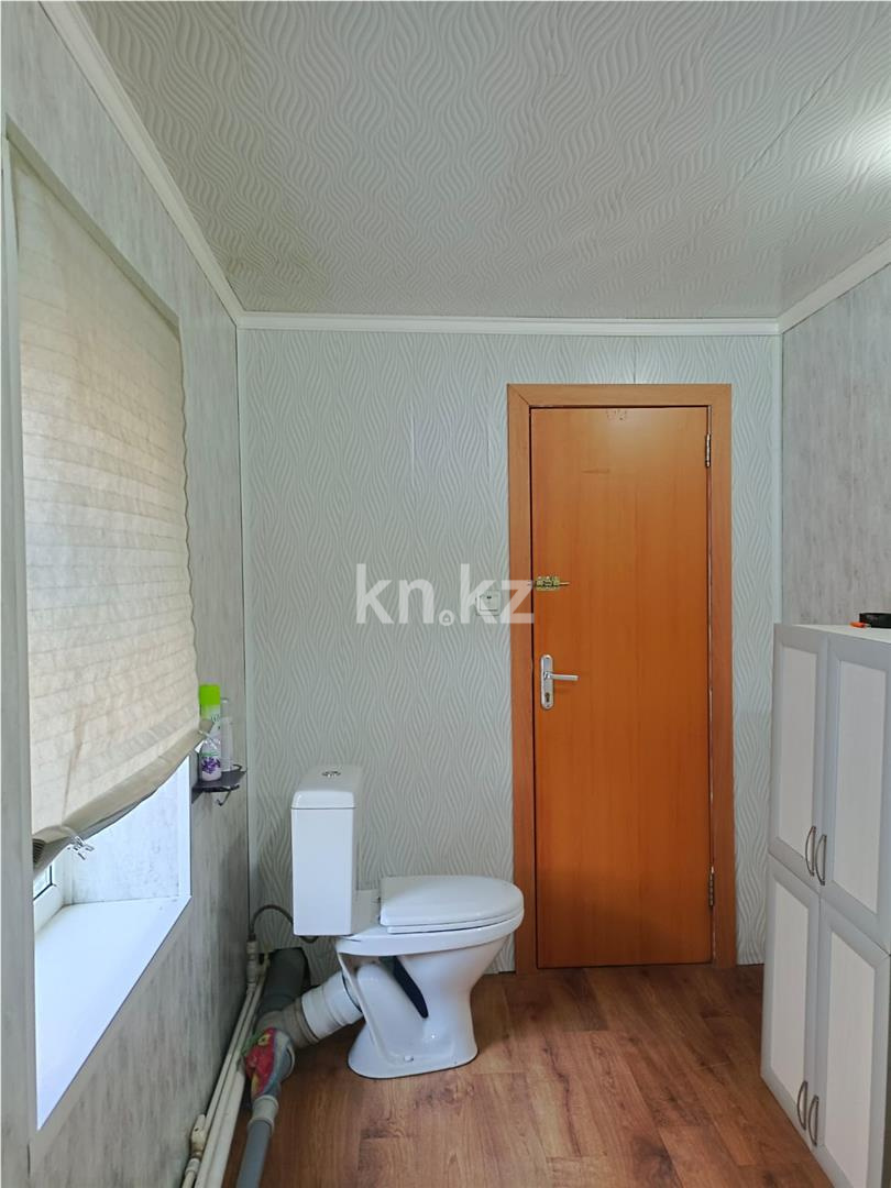 Продажа 2-комнатного дома, 41.5 м² - Продажа домов, коттеджей в Караганде - страница 4 фото 11 из 15