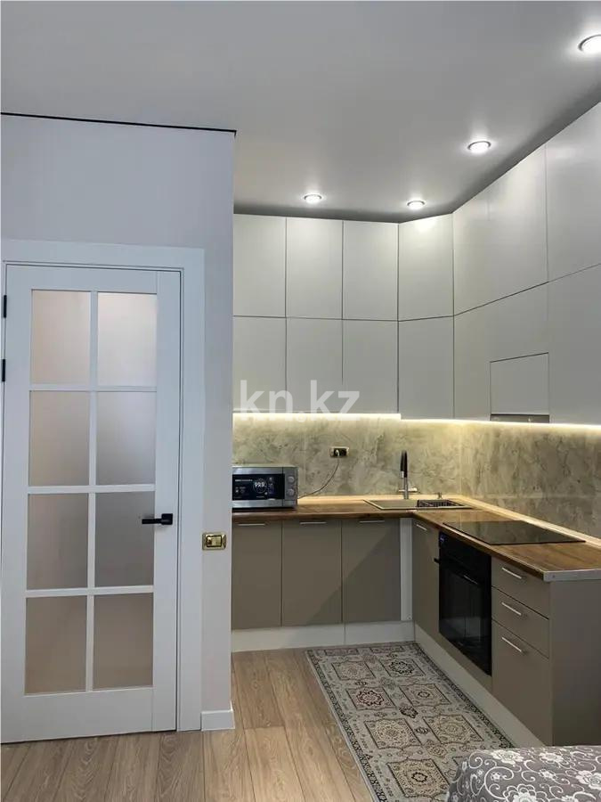 Продажа 2-комнатной квартиры, 65 м², ул. Калдаякова, дом  25а в Астане - фото 3