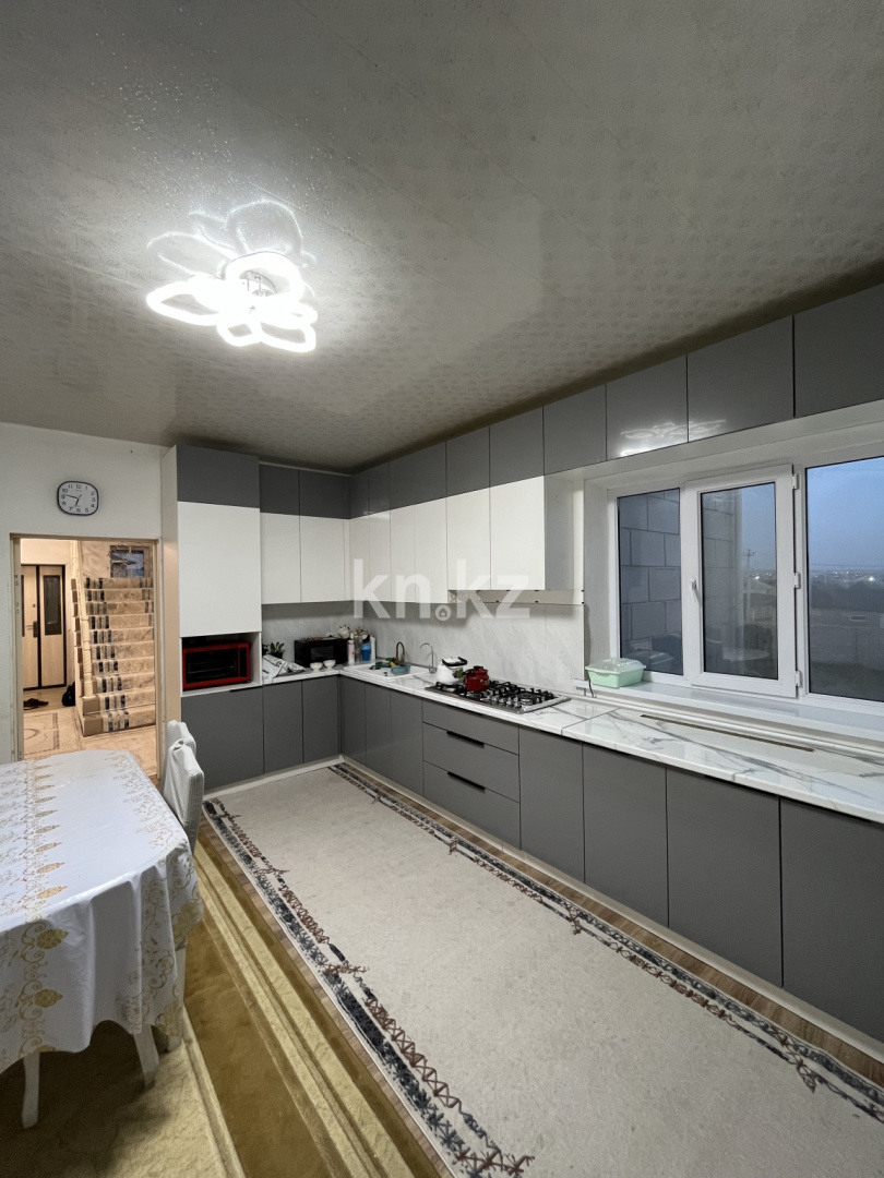 Аренда 5-комнатного дома, 250 м² - Аренда комнат в Актобе фото 12 из 21