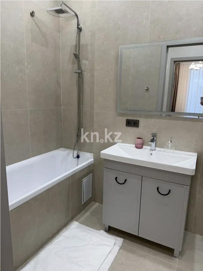 Продажа 2-комнатной квартиры, 65 м² в Астане - фото 3
