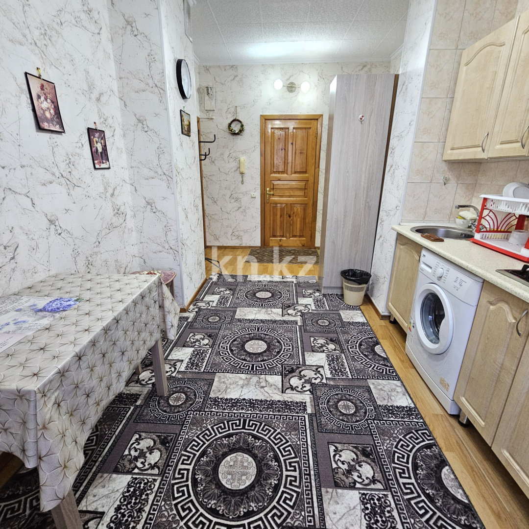 Аренда 1-комнатной квартиры посуточно, 42 м² в Алматы - фото 11