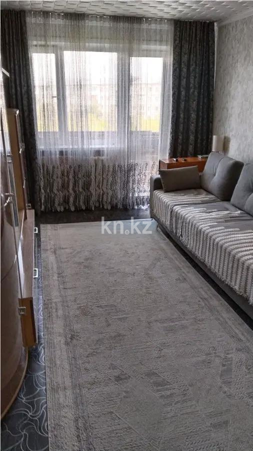 Продажа 2-комнатной квартиры, 61 м², ул. Ленинградская, дом  69 - Продажа  двухкомнатных квартир в Шахтинске фото 1 из 4