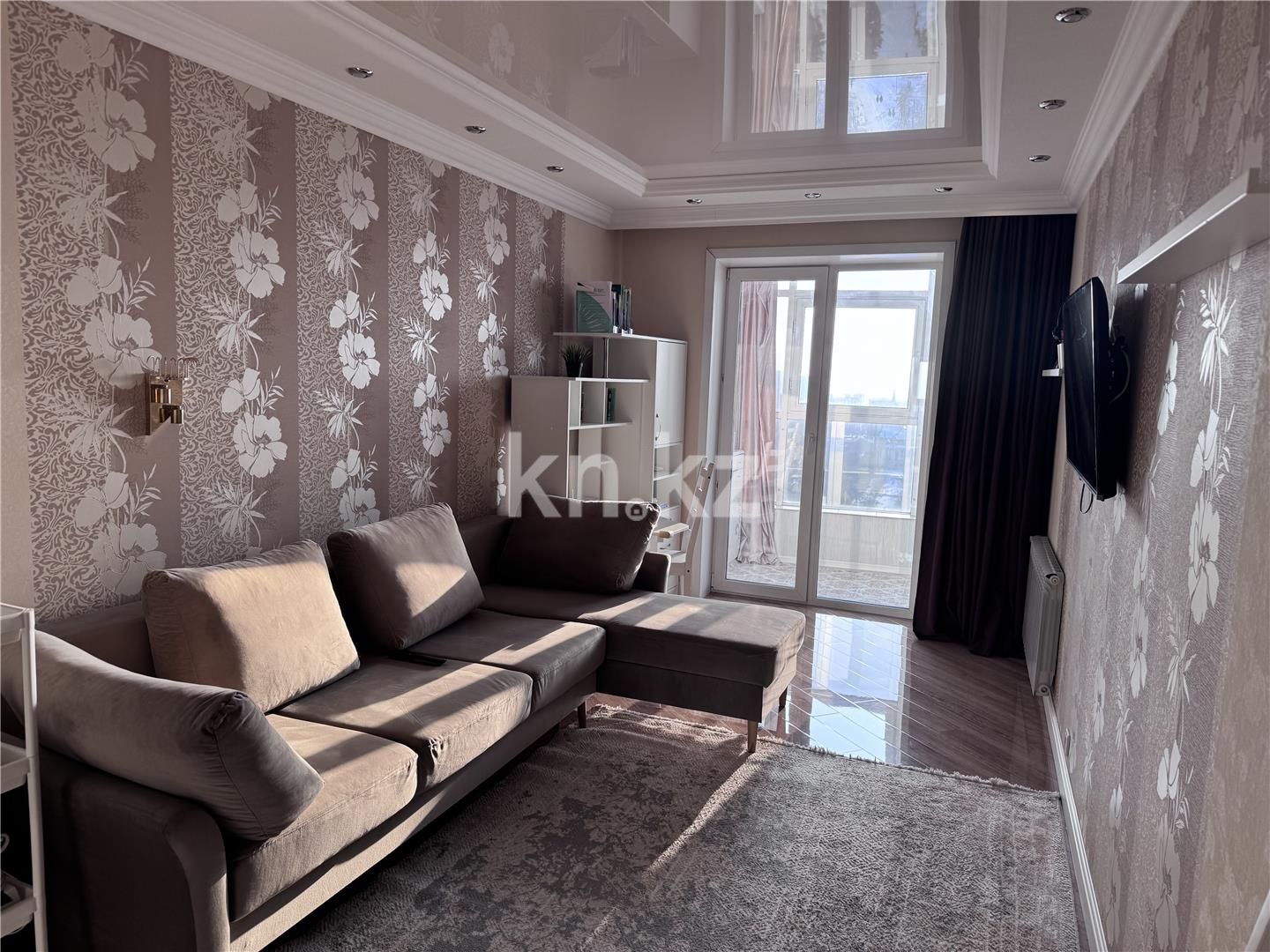 Продажа 2-комнатной квартиры, 80 м², пр. Республики - Продажа  двухкомнатных квартир в Караганде фото 3 из 15