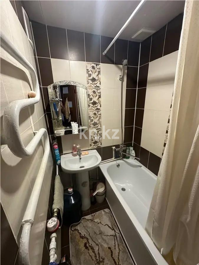 Продажа 2-комнатной квартиры, 44 м², мкр-н 16, дом  27 - Продажа квартир в Караганде фото 4 из 7