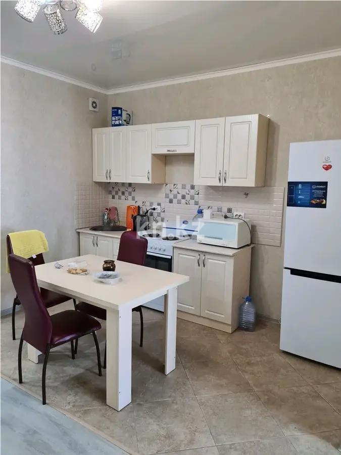 Продажа 1-комнатной квартиры, 47 м², пр. Момышулы, дом  15/3 в Астане - фото 2