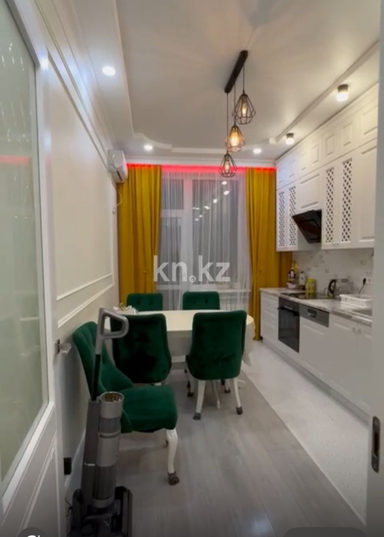 Продажа 3-комнатной квартиры, 91 м² - Продажа трехкомнатных квартир в Караганде - страница 3 фото 2 из 3