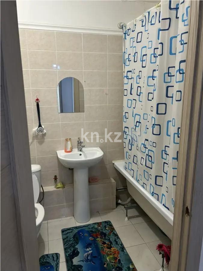 Продажа 2-комнатной квартиры, 60 м², ул. Бектурова, дом  4в в Астане - фото 3