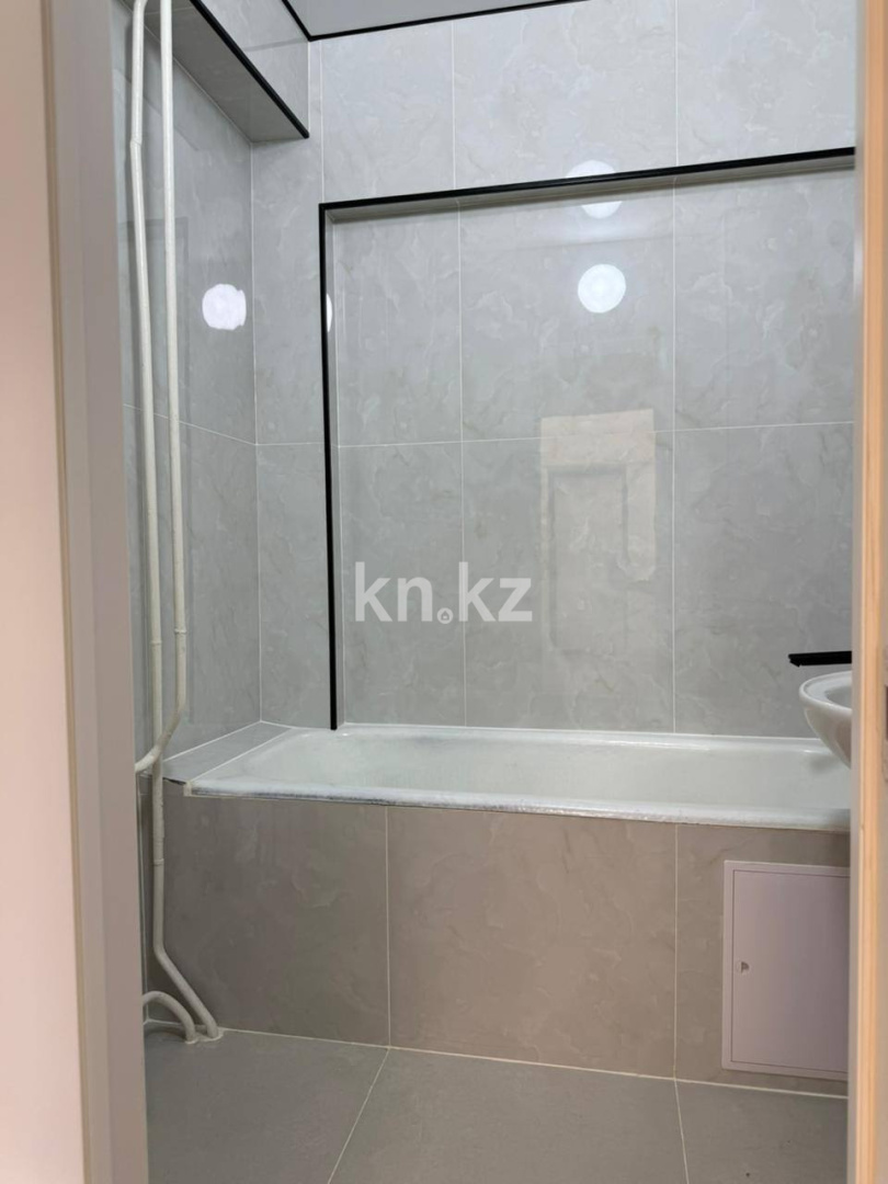 Продажа 3-комнатной квартиры, 69 м² в Алматы - фото 22