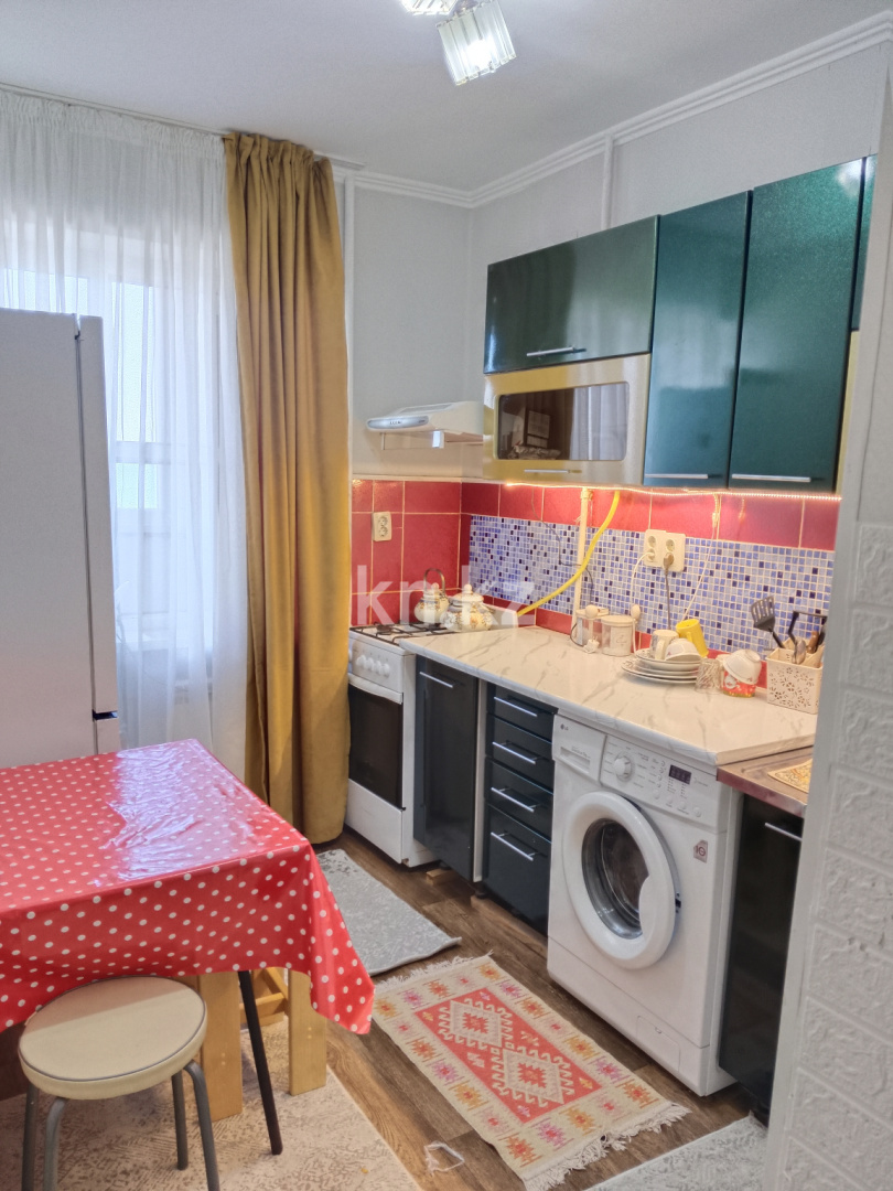 Аренда 1-комнатной квартиры посуточно, 35 м² - Продажа домов, коттеджей в Костанае фото 3 из 8