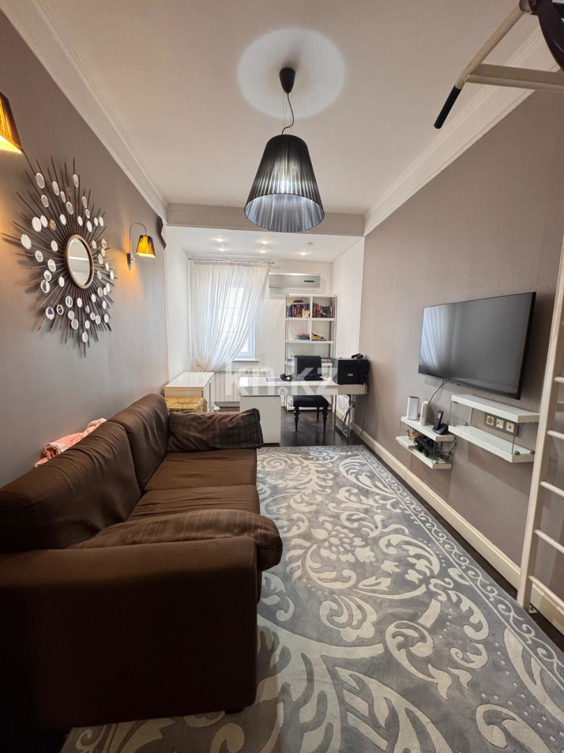 Продажа 5-комнатной квартиры, 206.5 м², ул. Ташенова в Астане - фото 23