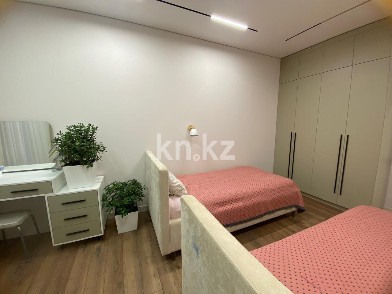 Продажа 5-комнатной квартиры, 137 м² в Астане - фото 7