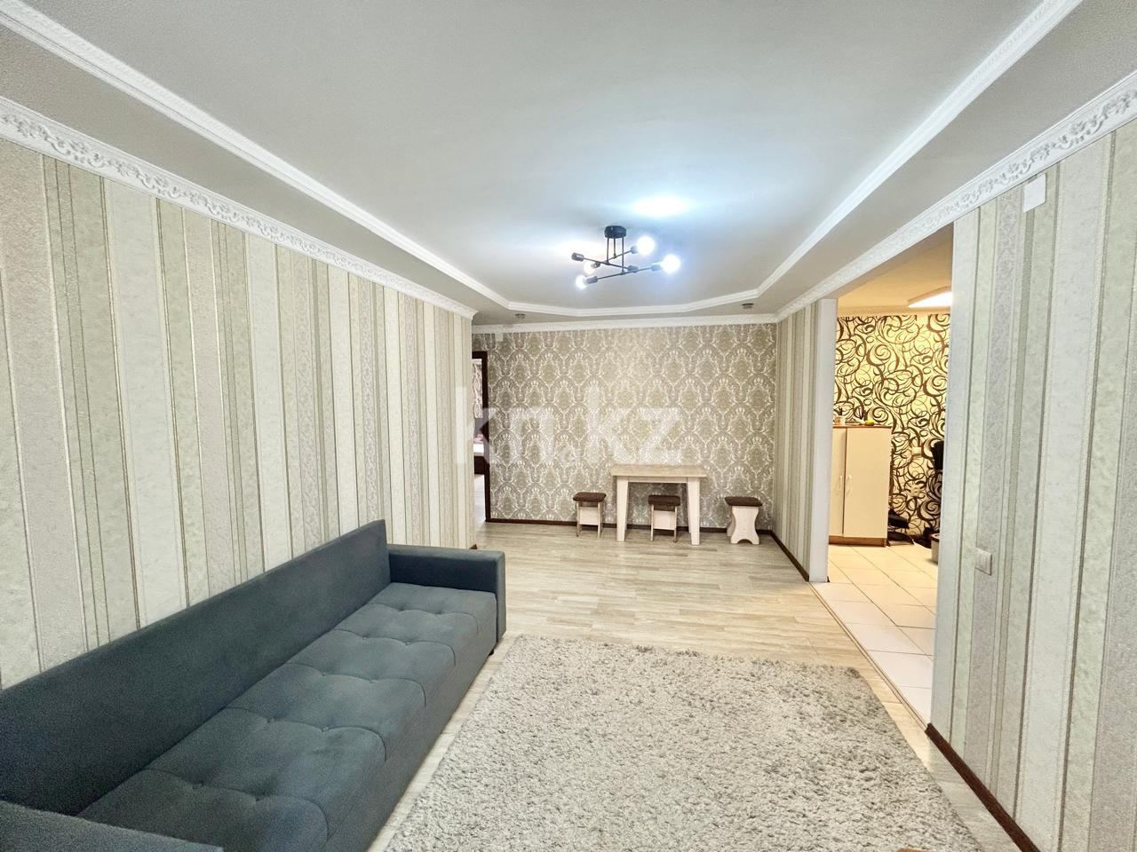 Продажа 3-комнатной квартиры, 59 м² - Продажа квартир в Караганде - страница 2 фото 2 из 13