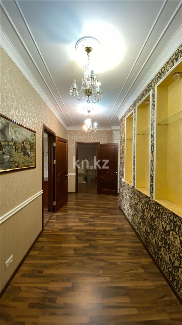 Продажа 4-комнатной квартиры, 164 м², пр. Кошкарбаева в Астане - фото 24