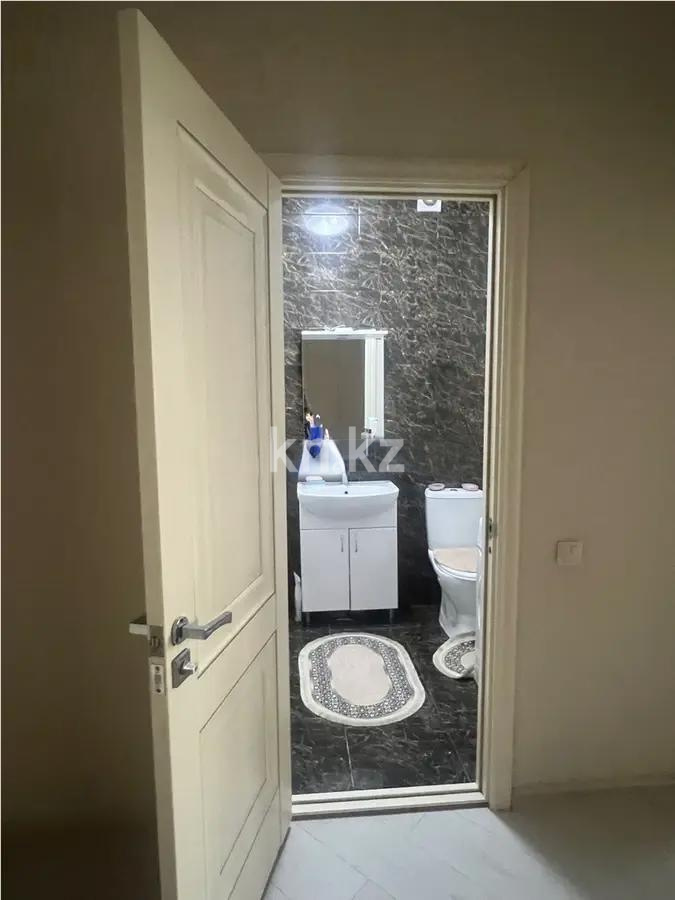 Продажа 1-комнатной квартиры, 44 м², ул. Туркестан, дом  10 в Астане - фото 3