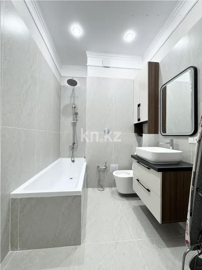 Продажа 3-комнатной квартиры, 68 м², ул. Молдагалиева, дом  3 в Астане - фото 3