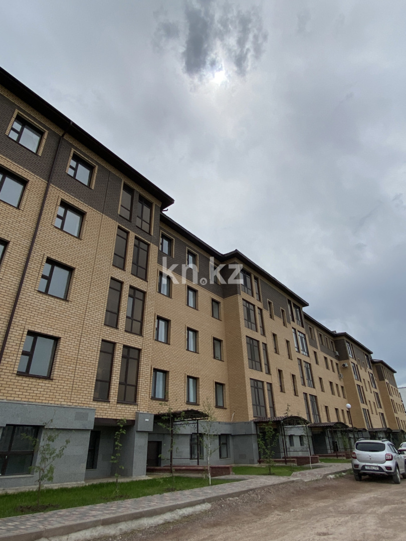 Продажа 3-комнатной квартиры, 132 м², ул. Е-314, дом  22 - Продажа  трехкомнатных квартир в Астане без посредников с фото фото 1 из 5