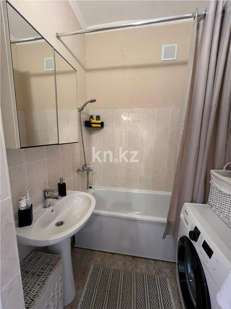 Продажа 2-комнатной квартиры, 54 м² - Продажа квартир в Караганде - страница 3 фото 6 из 23