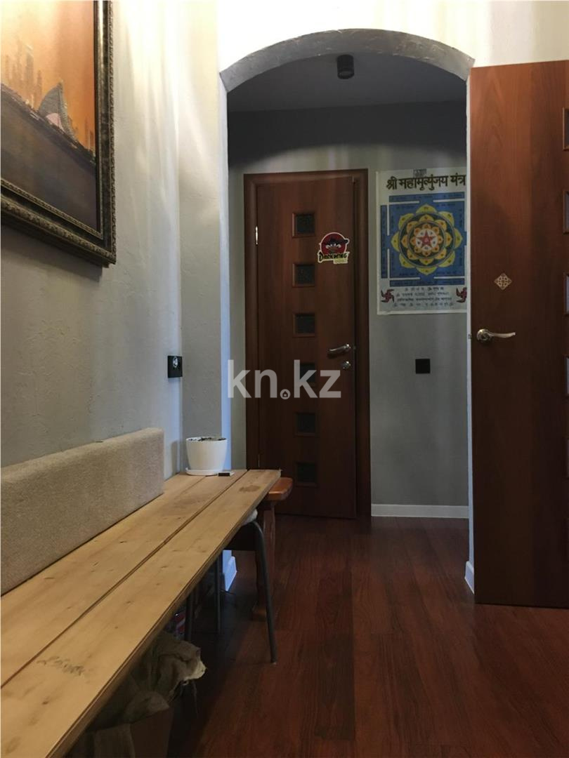 Продажа 2-комнатной квартиры, 46 м² - Продажа  двухкомнатных квартир в Караганде фото 16 из 21