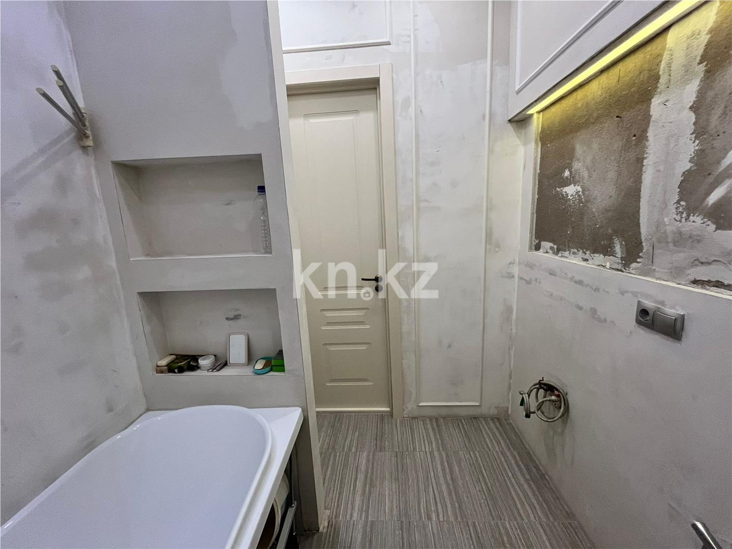 Продажа 3-комнатной квартиры, 80.4 м², ул. Айтеке би - Продажа  трехкомнатных квартир в Астане с фото фото 14 из 17