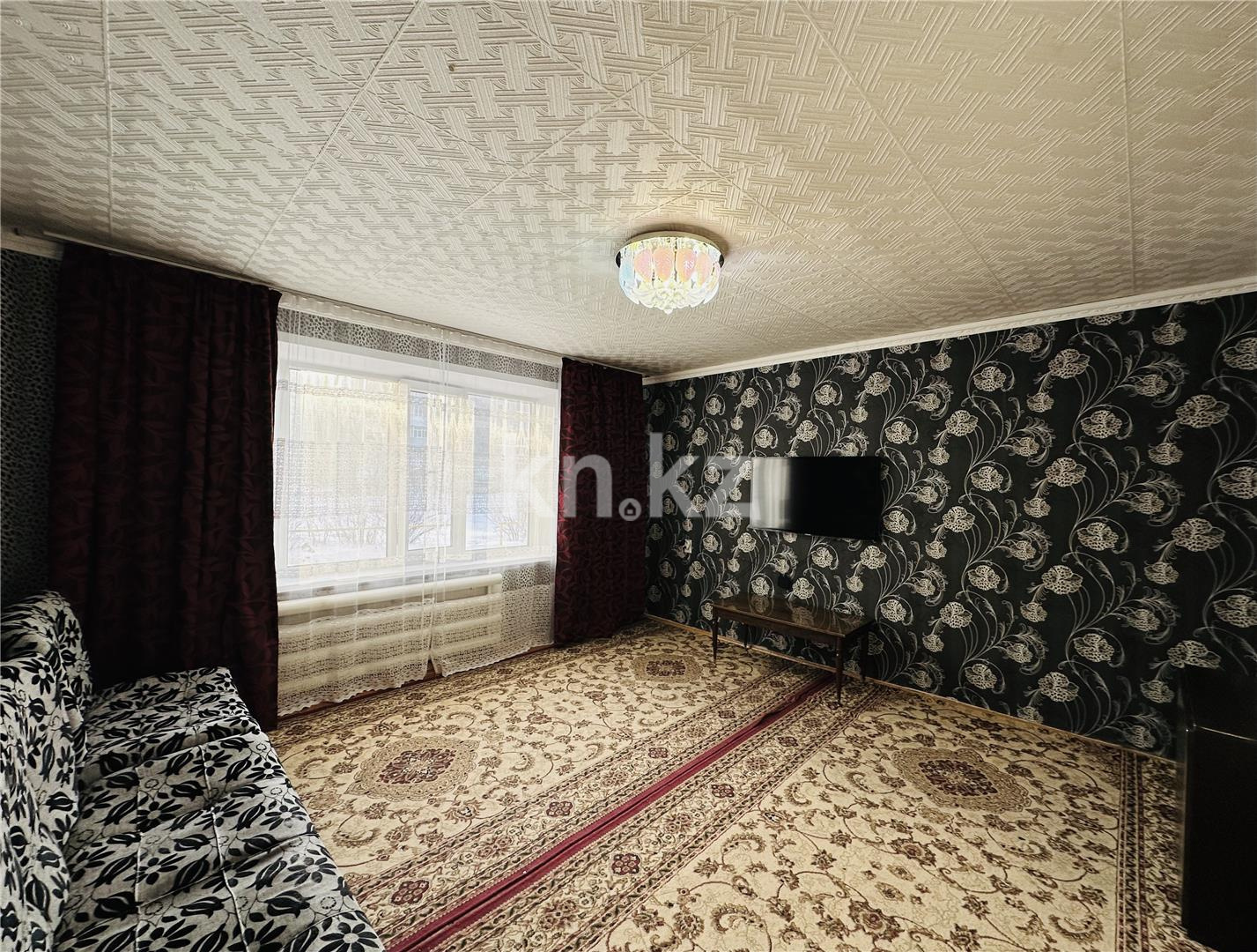 Продажа 3-комнатной квартиры, 72 м², ул. 40-летия Победы, дом  66 - Продажа  трехкомнатных квартир в Шахтинске фото 1 из 12
