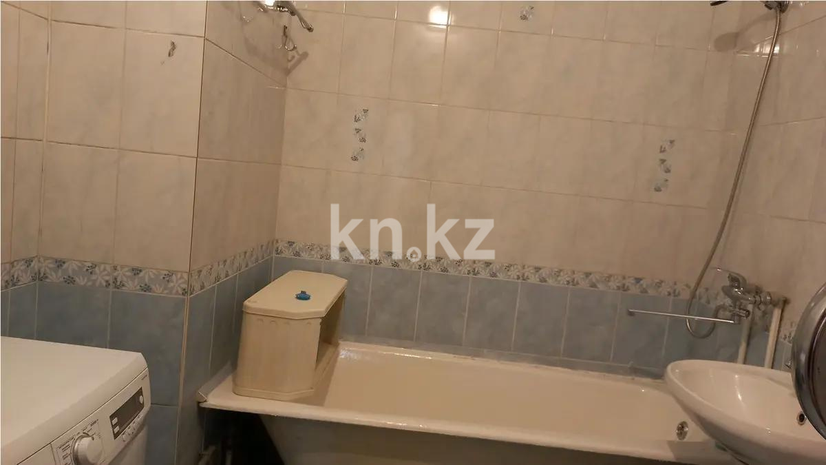 Продажа 1-комнатной квартиры, 36 м², мкр-н Айнабулак-4, дом  173 в Алматы - фото 3