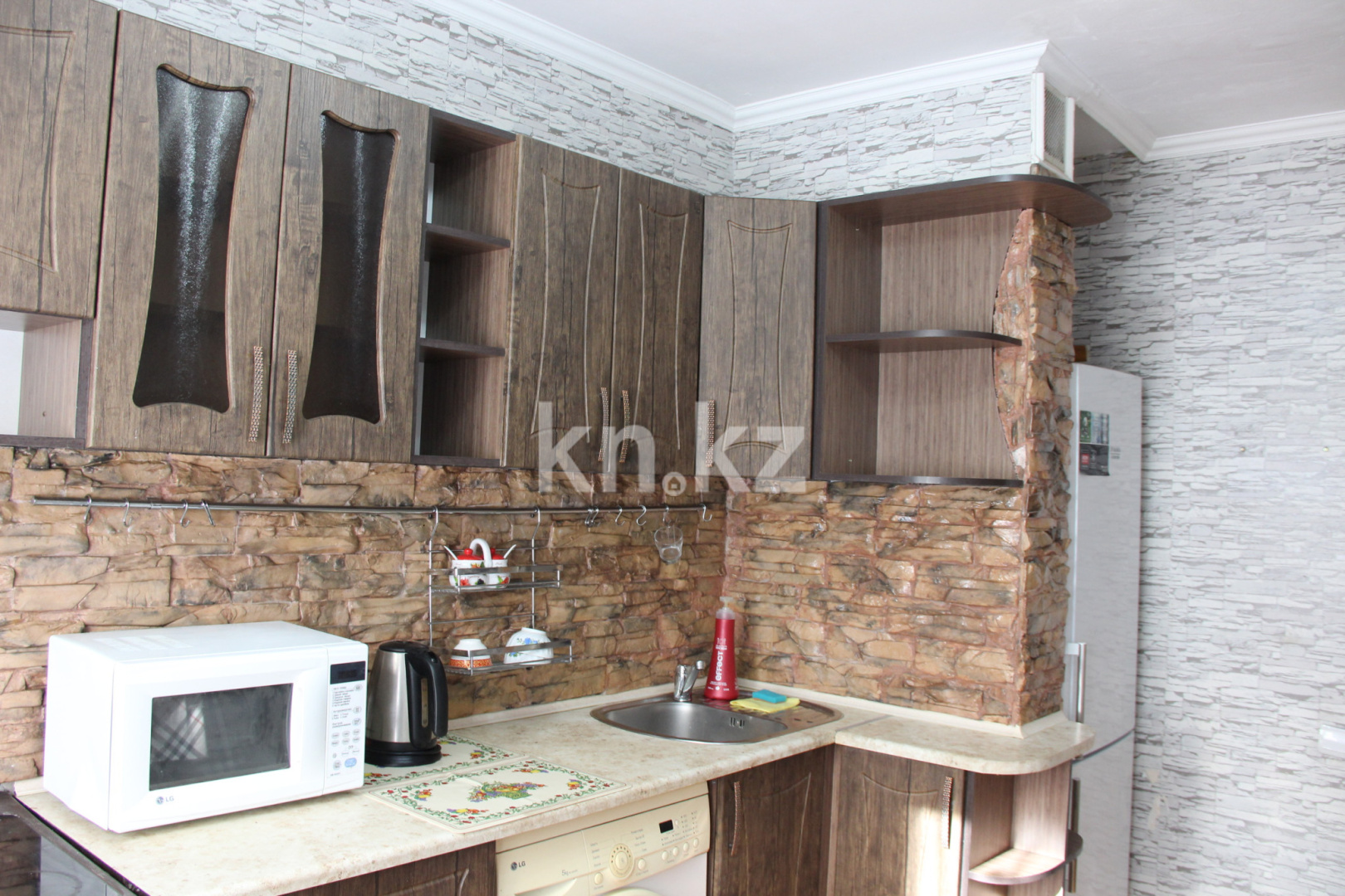 Аренда 3-комнатной квартиры посуточно, 70 м² - Аренда квартир посуточно в Павлодаре фото 6 из 10