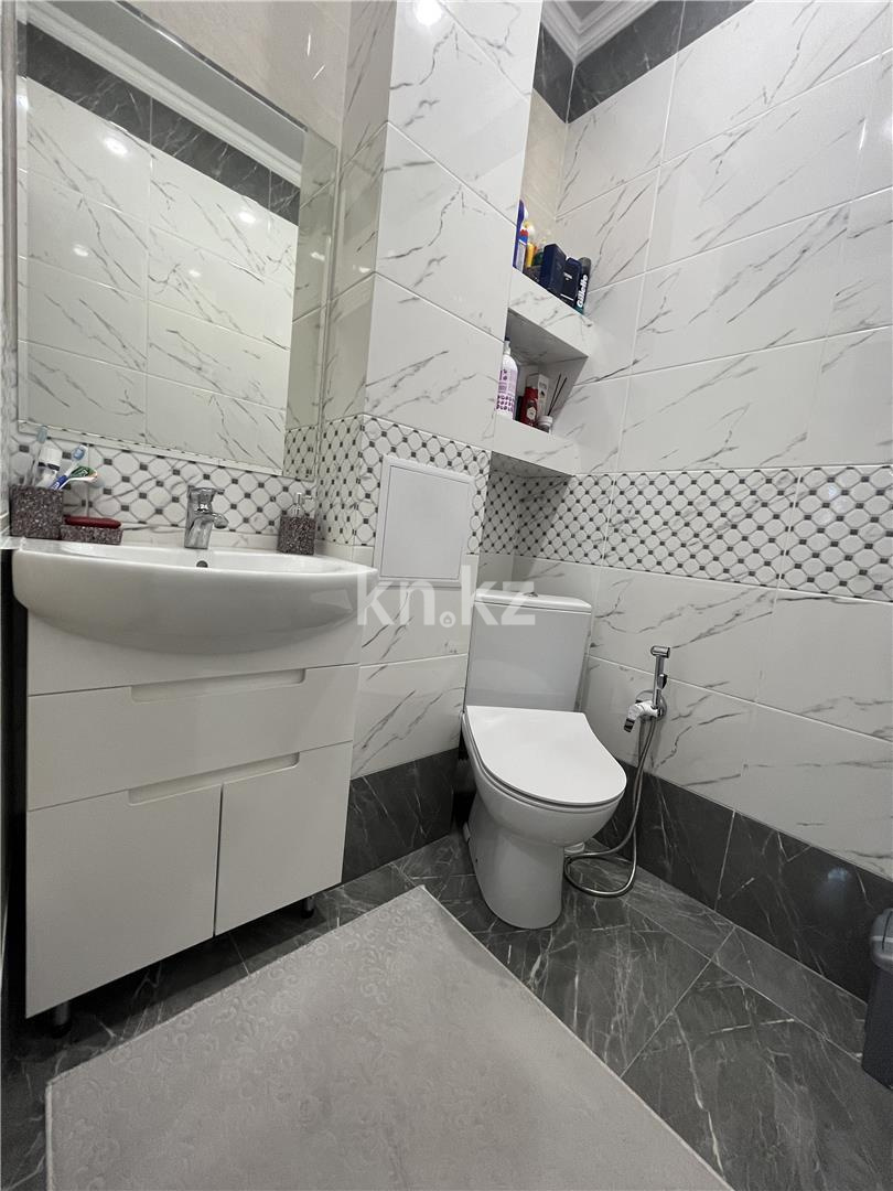 Продажа 3-комнатной квартиры, 92 м², ул. Таттимбета в Караганде - фото 23