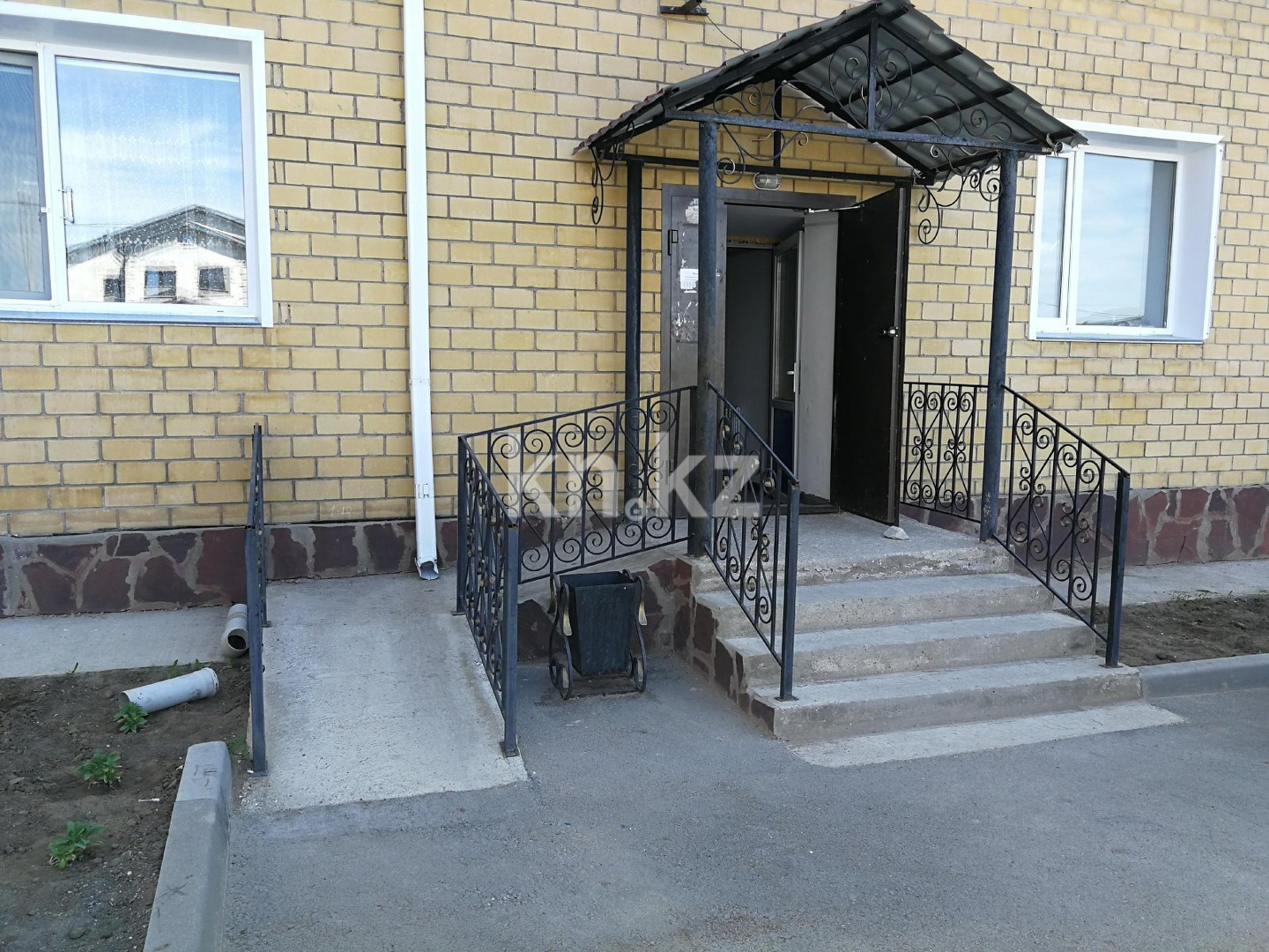 Продажа 3-комнатной квартиры, 80 м², ул. 3-я, дом  6а в Караганде - фото 9