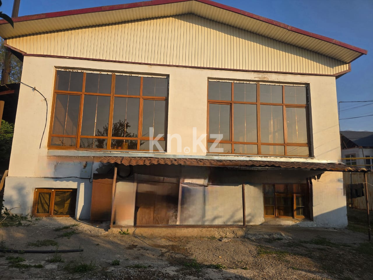 Продажа 6-комнатного дома, 600 м², Когельди батыра, дом  61 - Продажа домов, коттеджей в Алматы без посредников фото 1 из 17