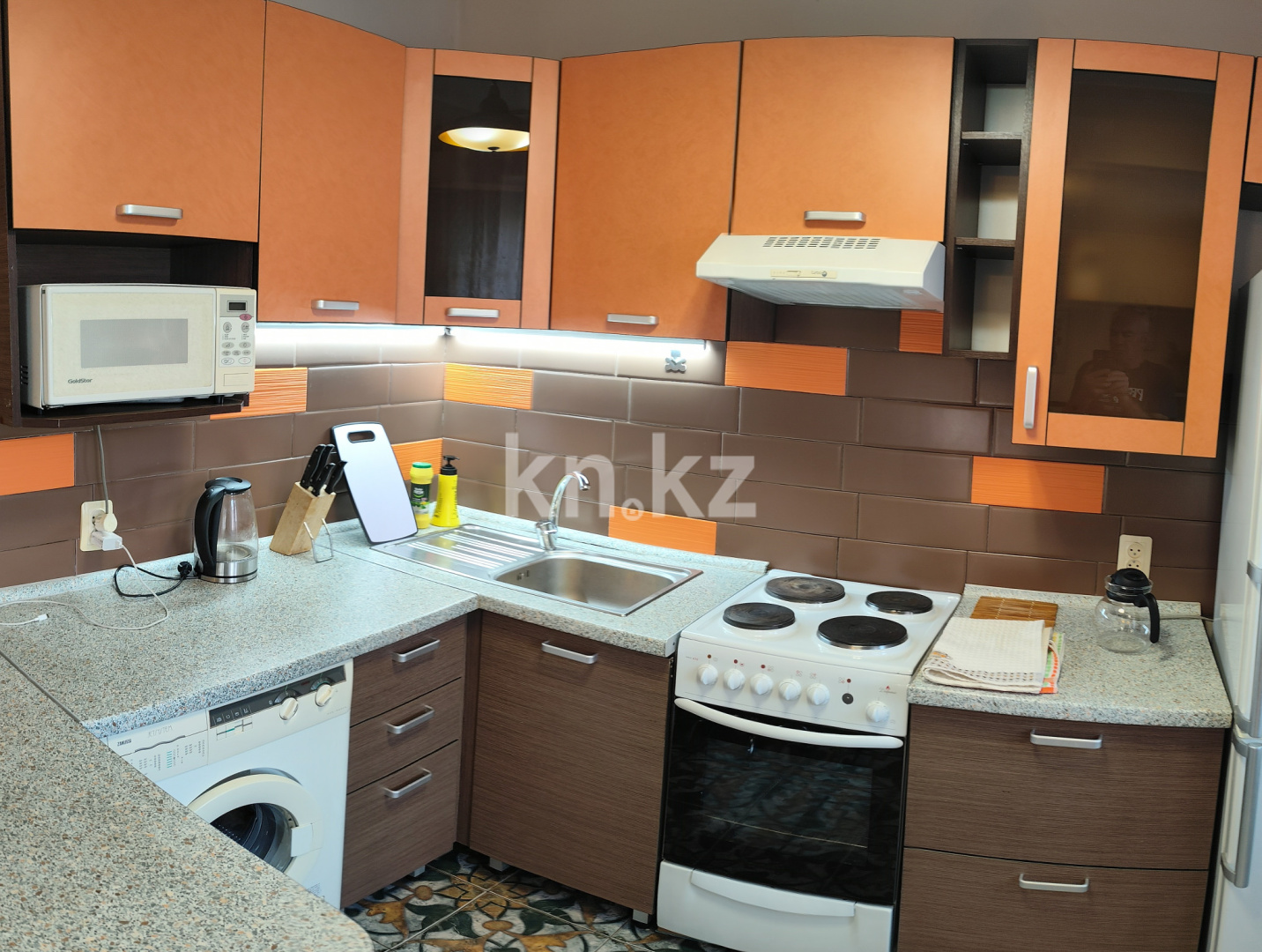 Аренда 1-комнатной квартиры посуточно, 50 м², Самал-1 мкр-н, дом  31 - ул. Жолдасбекова - Аренда  однокомнатных квартир посуточно в Алматы фото 9 из 17