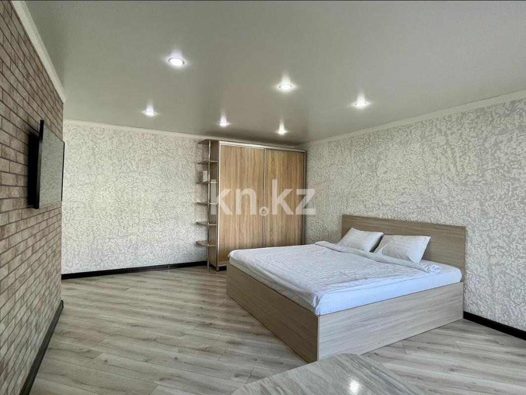 Аренда 1-комнатной квартиры посуточно, 1 м², ул. Интернациональная, дом  35 - Аренда квартир посуточно в Петропавловске фото 5 из 7