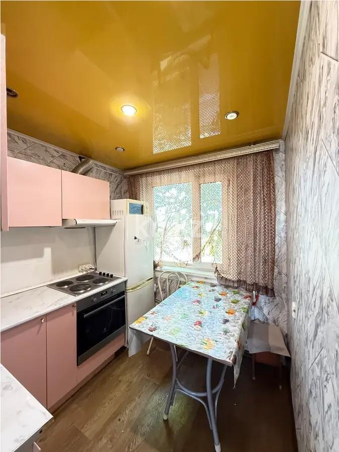Продажа 3-комнатной квартиры, 62 м², мкр-н 16, дом  49 в Караганде - фото 4